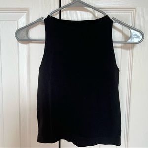 🤩🤩 NWOT FREE PEOPLE HIGH NECK CROP TOP